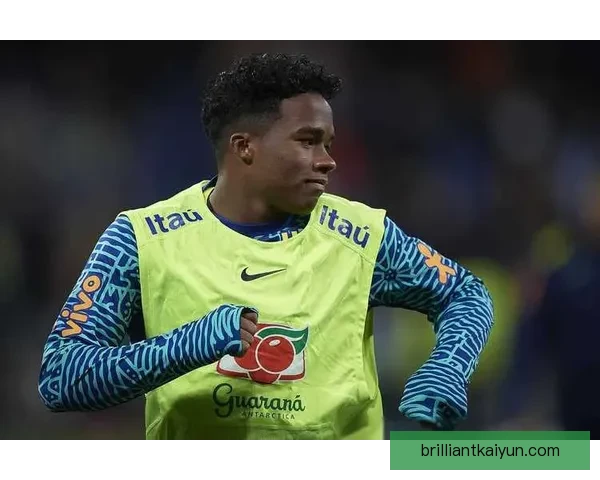 恩德里克职业规划引发热议，年轻天才未来发展备受关注