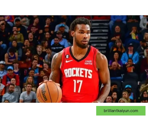 马里季前赛表现稳健，状态持续提升备受关注